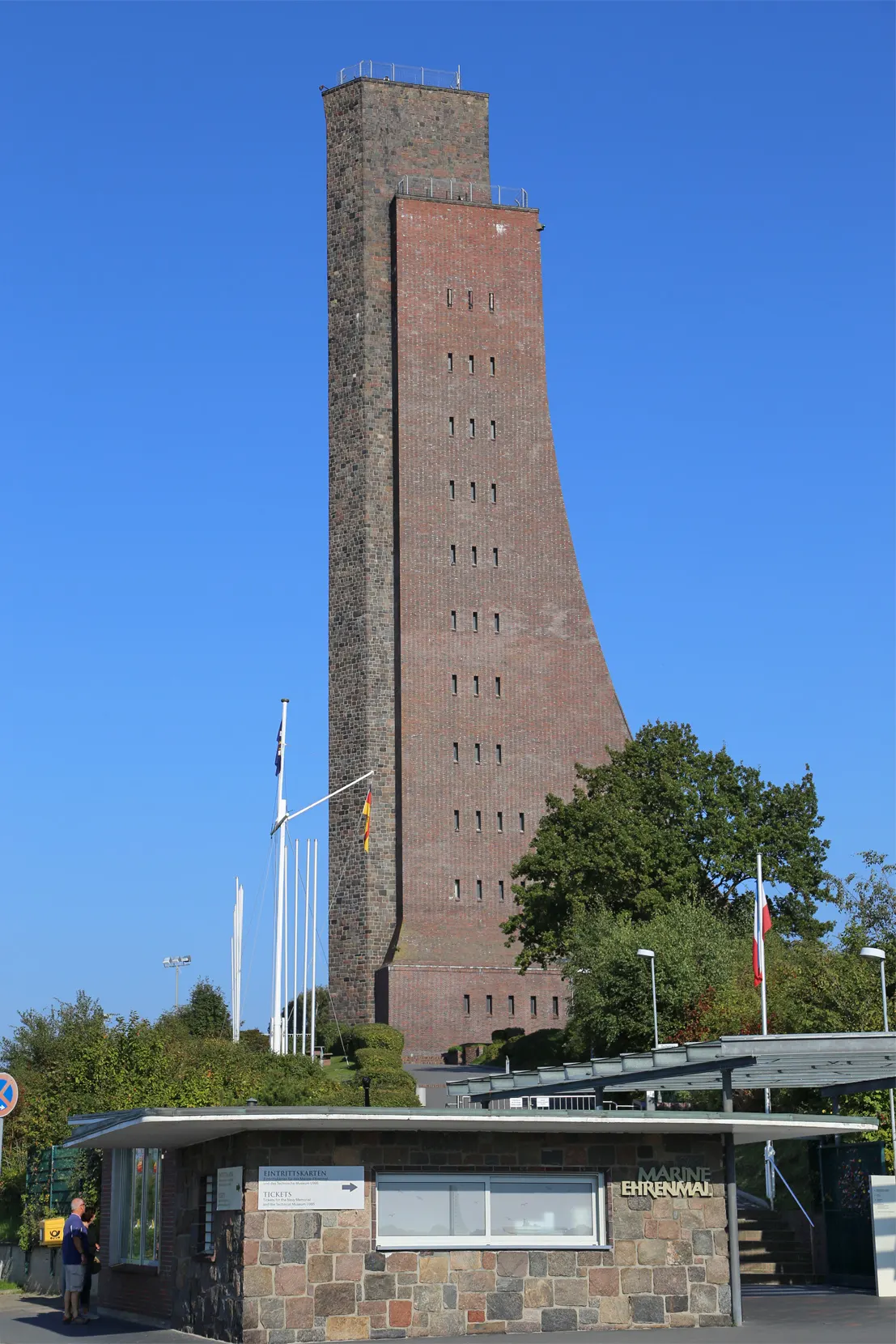 Marine-Ehrenmal Laboe an der Kieler Förde